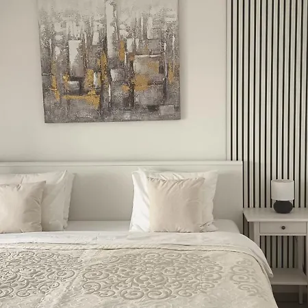 Modern In The Heart Of Lejlighed *