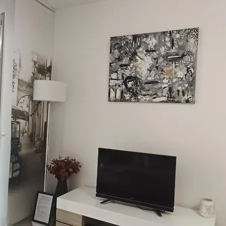 Modern In The Heart Of * Njivice