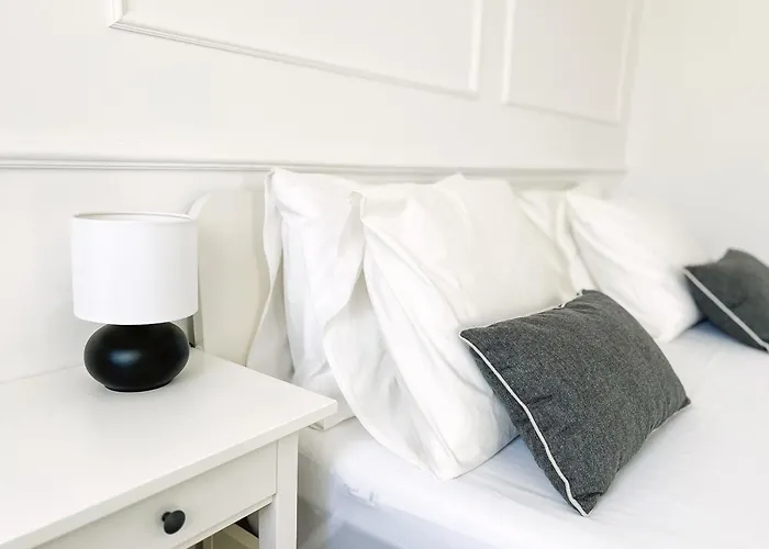 Modern In The Heart Of 公寓 *