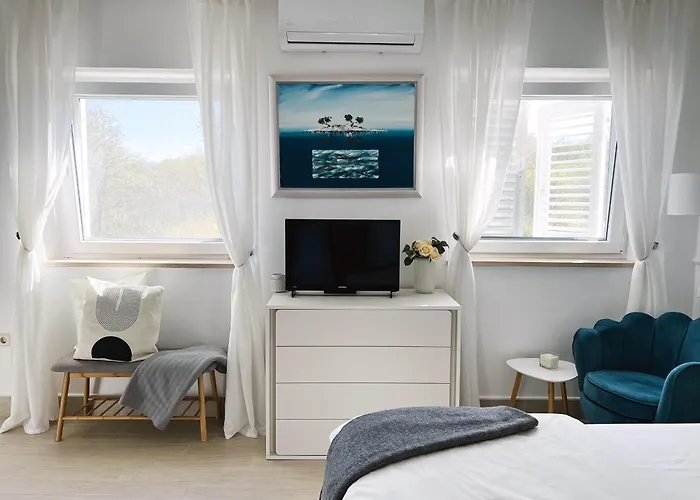 Modern In The Heart Of 公寓