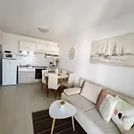 Modern In The Heart Of Lejlighed *